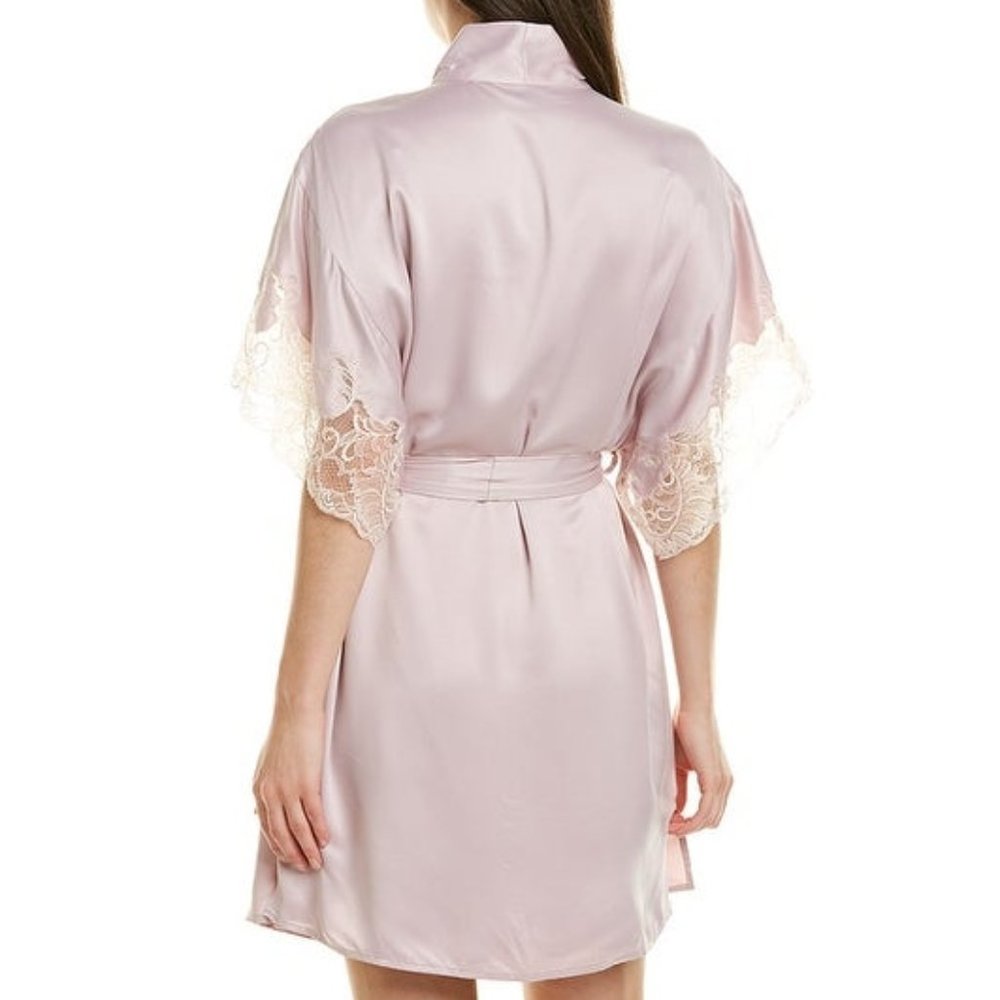 NEW Natori Plume Women Light Mauve Satin Lace Trim Short 1/2 Sleeve Belted Robe - Picture 2 of 4